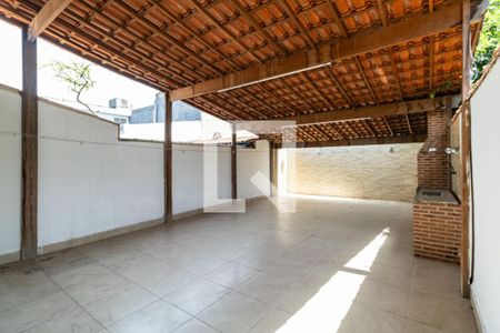 Casa para alugar com 90m², 2 quartos e 2 vagasÁrea Externa