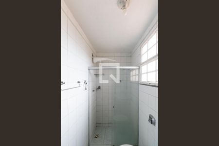Casa para alugar com 90m², 2 quartos e 2 vagasBanheiro do 2º andar