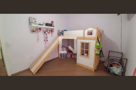 Casa à venda com 349m², 3 quartos e 5 vagasQuarto 2