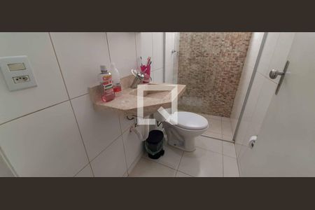 Casa à venda com 349m², 3 quartos e 5 vagasBanheiro da Sala