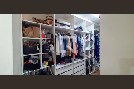 Casa à venda com 349m², 3 quartos e 5 vagasCloset da Suíte