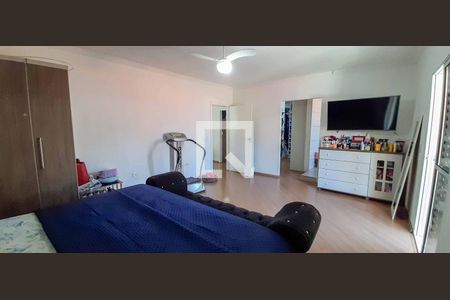 Casa à venda com 349m², 3 quartos e 5 vagasSuíte Master