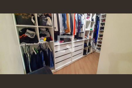 Casa à venda com 349m², 3 quartos e 5 vagasCloset da Suíte