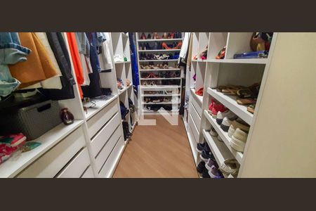 Casa à venda com 349m², 3 quartos e 5 vagasCloset da Suíte