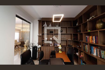 Casa para alugar com 400m², 4 quartos e 3 vagasEscritório