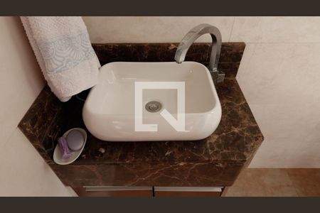 Casa para alugar com 400m², 4 quartos e 3 vagasBanheiro de serviço