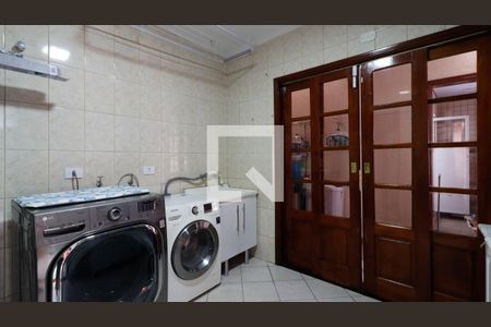 Casa para alugar com 400m², 4 quartos e 3 vagasÁrea de Serviço