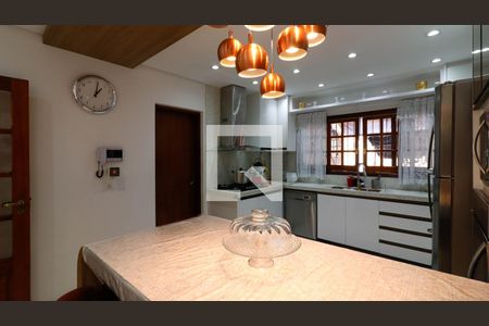 Casa para alugar com 400m², 4 quartos e 3 vagasCozinha