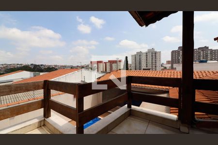 Casa para alugar com 400m², 4 quartos e 3 vagasSacada do Quarto 1