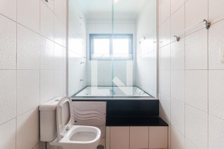 Casa para alugar com 300m², 5 quartos e 3 vagasBanheiro da Suíte
