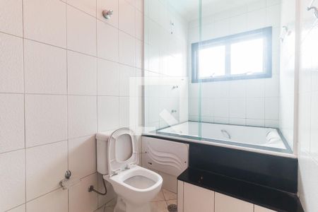 Casa para alugar com 300m², 5 quartos e 3 vagasBanheiro da Suíte