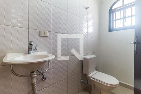 Casa para alugar com 300m², 5 quartos e 3 vagasLavabo