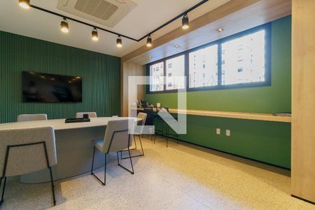 Studio à venda com 25m², 0 quarto e sem vaga Studio à venda com 25m², 0 quarto e sem vagaCoworking