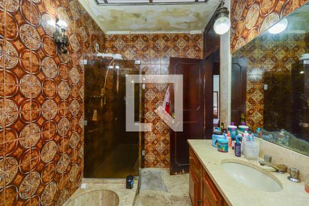 Casa à venda com 600m², 4 quartos e 1 vagaBanheiro da Suíte