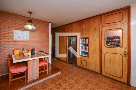 Casa à venda com 600m², 4 quartos e 1 vagaCozinha