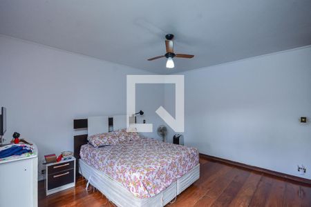 Casa à venda com 600m², 4 quartos e 1 vagaQuarto Suíte