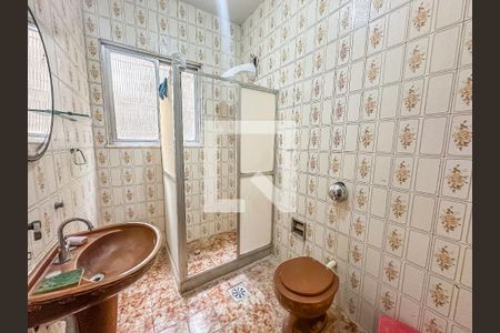 Casa à venda com 300m², 5 quartos e 1 vagaBanheiro