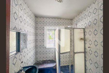 Casa à venda com 300m², 5 quartos e 1 vagaBanheiro 2