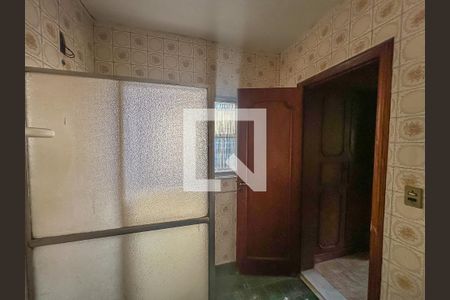 Casa à venda com 300m², 5 quartos e 1 vagaBanheiro 3