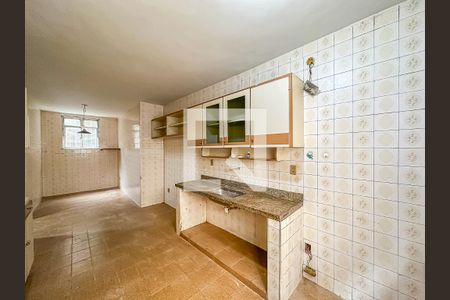 Casa à venda com 300m², 5 quartos e 1 vagaCozinha