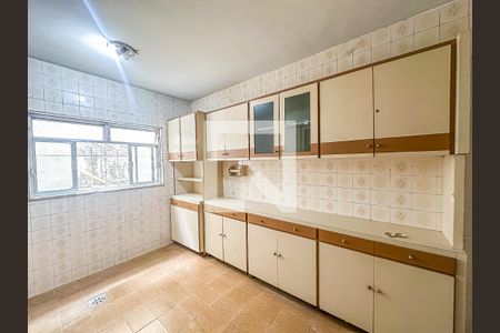 Casa à venda com 300m², 5 quartos e 1 vagaCozinha