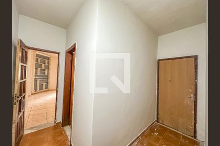 Casa à venda com 300m², 5 quartos e 1 vagaCorredor