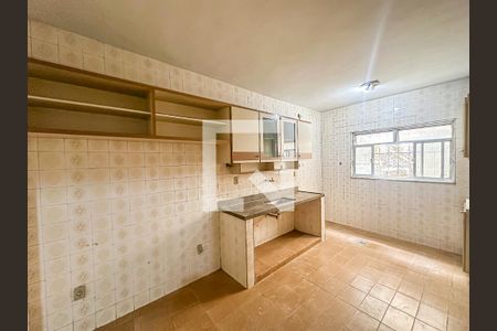 Casa à venda com 300m², 5 quartos e 1 vagaCozinha