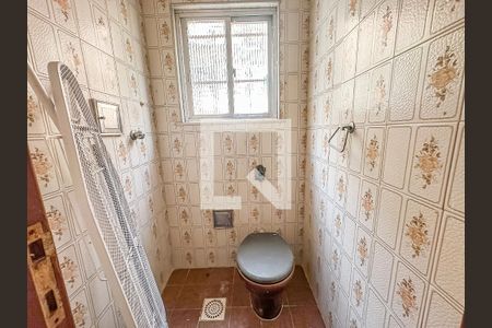 Casa à venda com 300m², 5 quartos e 1 vagaBanheiro de Serviço