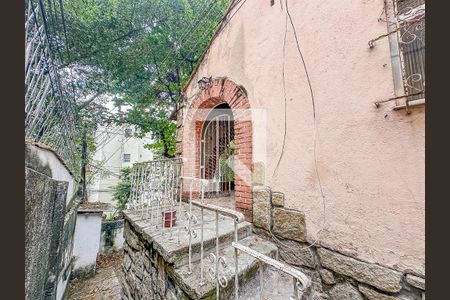 Casa à venda com 300m², 5 quartos e 1 vagaÁrea comum