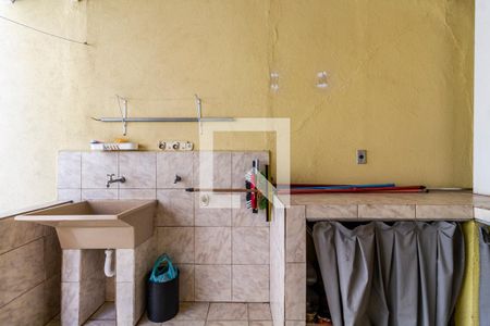 Casa à venda com 235m², 3 quartos e 2 vagas Casa à venda com 235m², 3 quartos e 2 vagasÁrea de Serviço