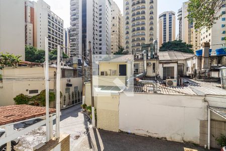 Casa à venda com 235m², 3 quartos e 2 vagas Casa à venda com 235m², 3 quartos e 2 vagasVista