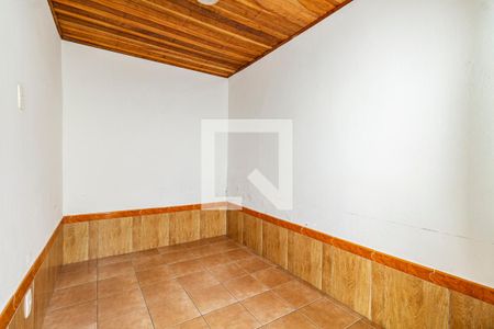 Casa à venda com 235m², 3 quartos e 2 vagas Casa à venda com 235m², 3 quartos e 2 vagasQuarto de Serviço