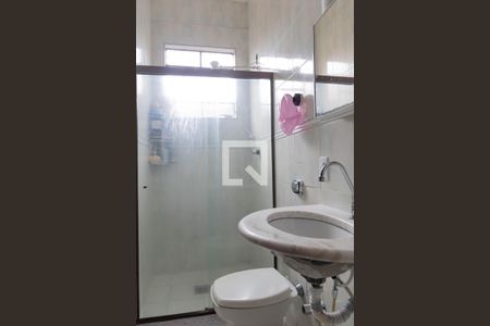 Casa à venda com 347m², 3 quartos e 3 vagas Casa à venda com 347m², 3 quartos e 3 vagasBanheiro 2