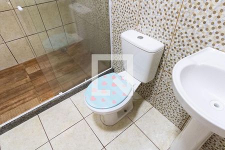 Casa para alugar com 65m², 2 quartos e sem vagaBanheiro