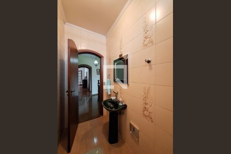 Casa à venda com 370m², 3 quartos e 6 vagasLavabo