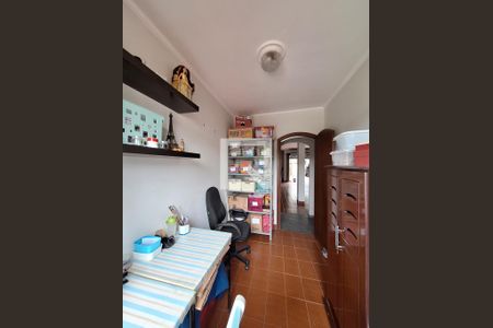 Casa à venda com 370m², 3 quartos e 6 vagasQuarto de Serviço