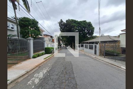 Casa à venda com 370m², 3 quartos e 6 vagasFachada