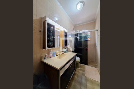 Casa à venda com 370m², 3 quartos e 6 vagasBanheiro Quarto 3