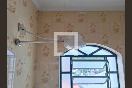 Casa à venda com 370m², 3 quartos e 6 vagasBanheiro de serviço