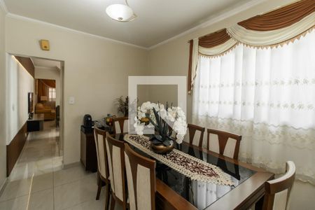 Casa à venda com 230m², 4 quartos e 2 vagasCozinha