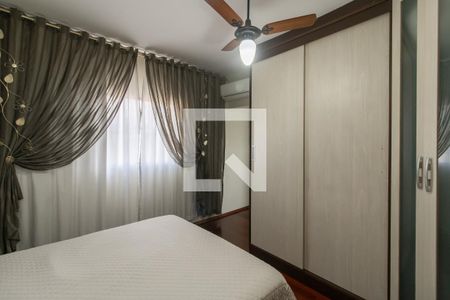 Casa à venda com 230m², 4 quartos e 2 vagasSuite