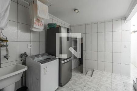 Casa à venda com 230m², 4 quartos e 2 vagasÁrea de Serviço