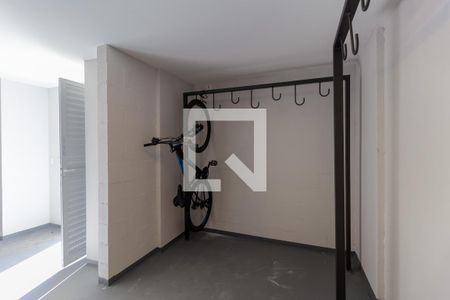 Apartamento para alugar com 38m², 2 quartos e sem vaga Apartamento para alugar com 38m², 2 quartos e sem vagaÁrea Comum - Bicicletário