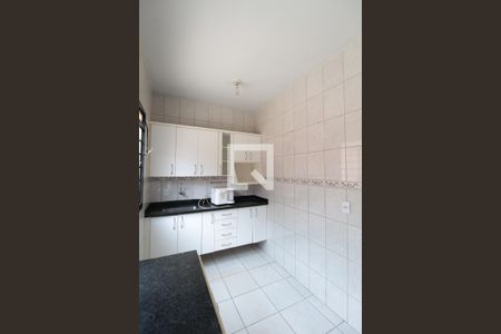 Casa à venda com 130m², 3 quartos e 6 vagasBanheiro Social