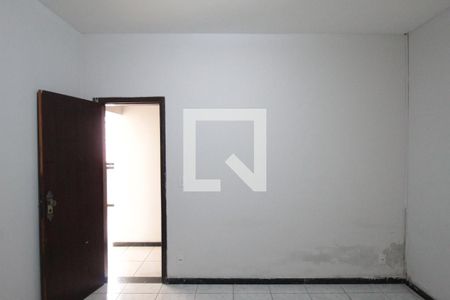 Casa à venda com 130m², 3 quartos e 6 vagasQuarto 2
