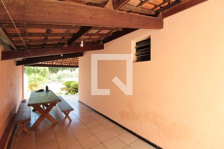 Casa à venda com 130m², 3 quartos e 6 vagasÁrea Externa