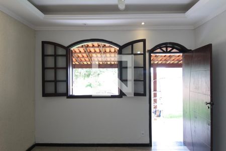 Sala de casa à venda com 3 quartos, 130m² em Céu Azul, Belo Horizonte