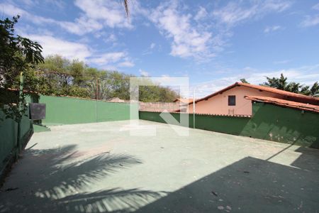 Casa à venda com 130m², 3 quartos e 6 vagasQuadra Esportiva