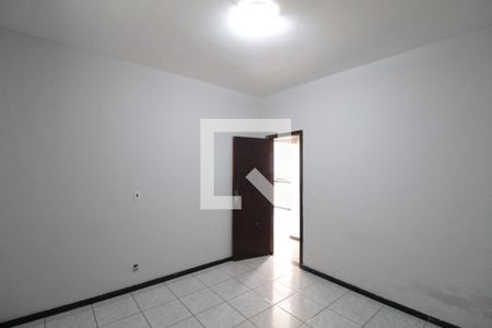 Casa à venda com 130m², 3 quartos e 6 vagasQuarto 2