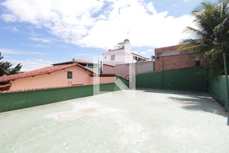 Casa à venda com 130m², 3 quartos e 6 vagasQuadra Esportiva